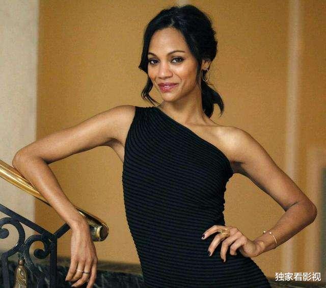 漫威：7位漫威英雄留名星光大道，最年轻的是黑寡妇，年纪最大的是灭霸