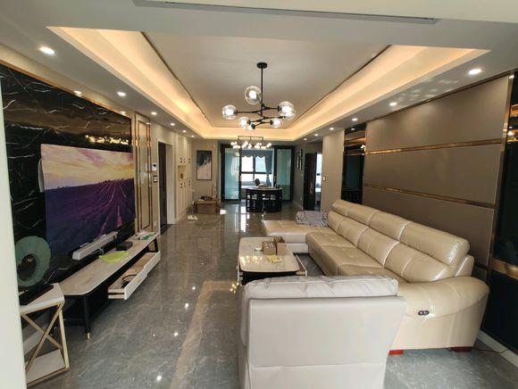 四个多月，基本上弄好了，现代风117平花了24万，看这效果值吗？