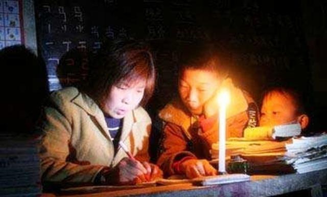 教师|教育部等八部门下发最新通知，一线教师和班主任或许要涨工资了！