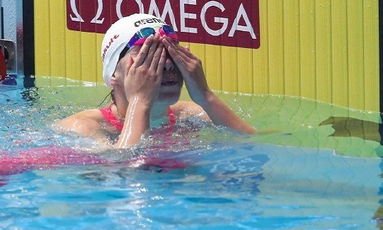 傅园慧|傅园慧登热搜榜！余贺新破全国纪录，王简破亚洲纪录，均无缘决赛