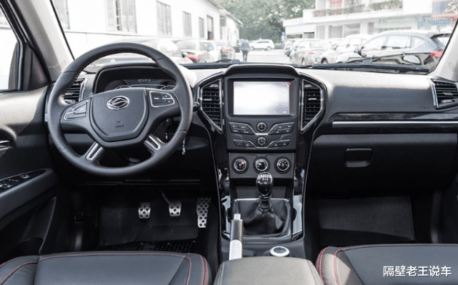 「马力」平民版“普拉多”!爆177马力+四驱,仅售9万起,配非承载式车身