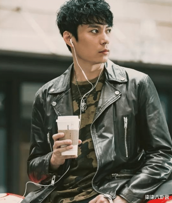 美人鱼2■《美人鱼2》已开拍，女主还是林允，而男主却换成坐拥35亿票房的他！