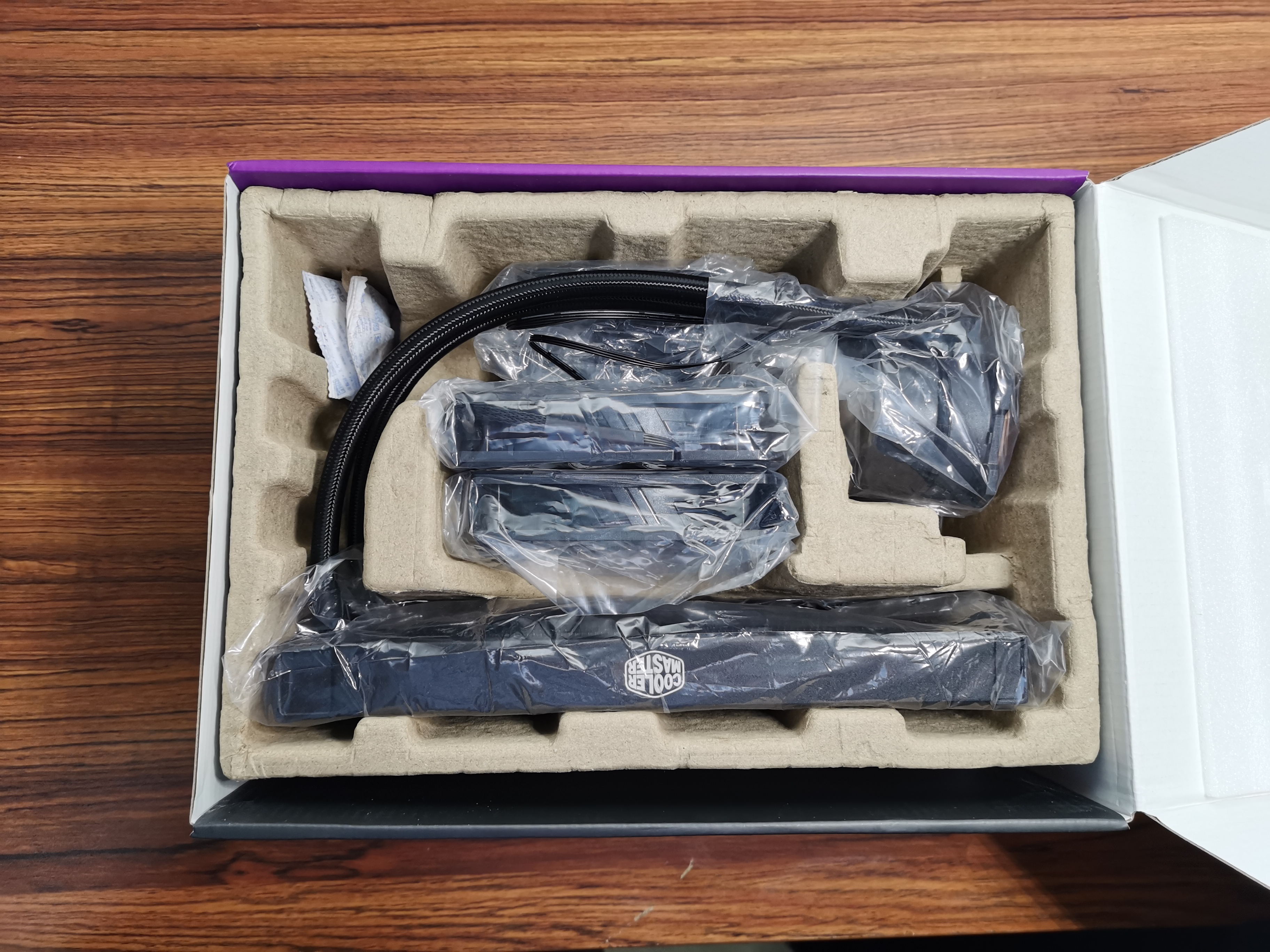 社交|无限幻镜——酷冷至尊海魔240cpu水冷开箱测试