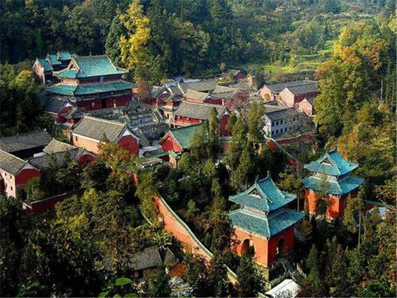 【武当山】中国第一“仙山”，收入是黄山的10倍，我国无人不知道它
