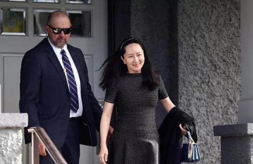 美国：孟晚舟到底是犯了什么罪？为什么加拿大不准获释？深析逮捕的过程