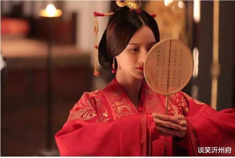 甄宓|“三国第一美女”甄宓,为何会被“披发覆面”和“以糠塞口”后下葬?