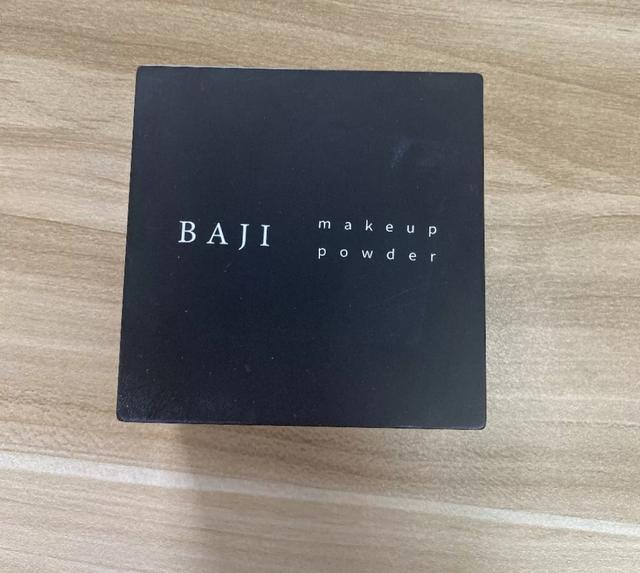 散粉|能被称为“定妆神器”的散粉，也就这四个！