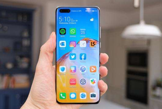 『华为mate30 pro』三千多块买华为Mate30 Pro好，还是买OPPO Ace2好？