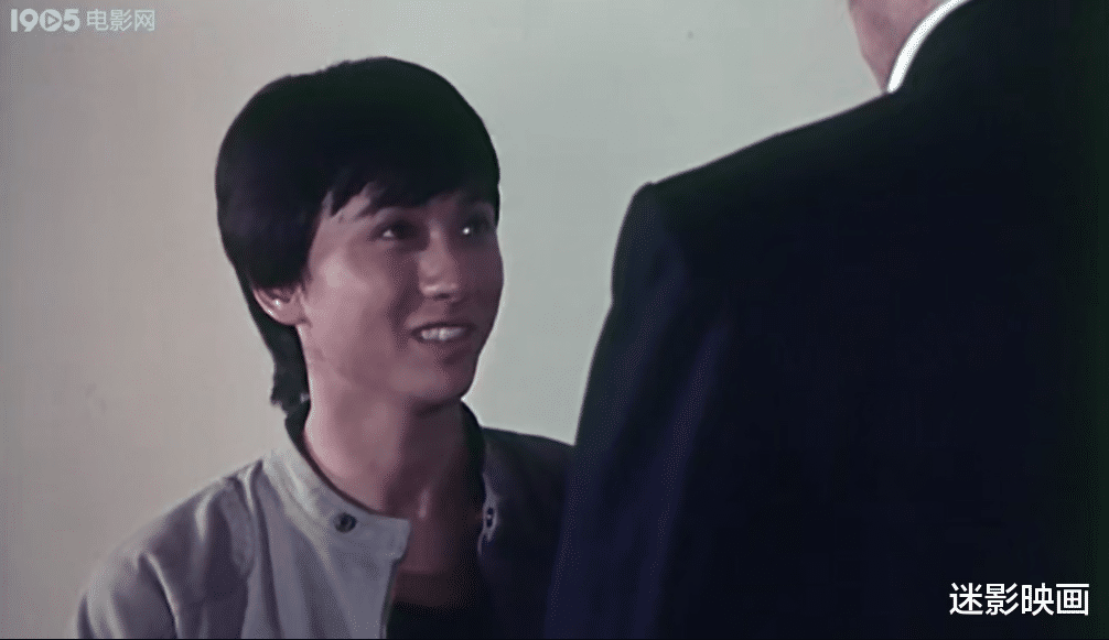 香港|中国无厘头电影鼻祖，功夫大战外星人，34年后再看依然笑死人！