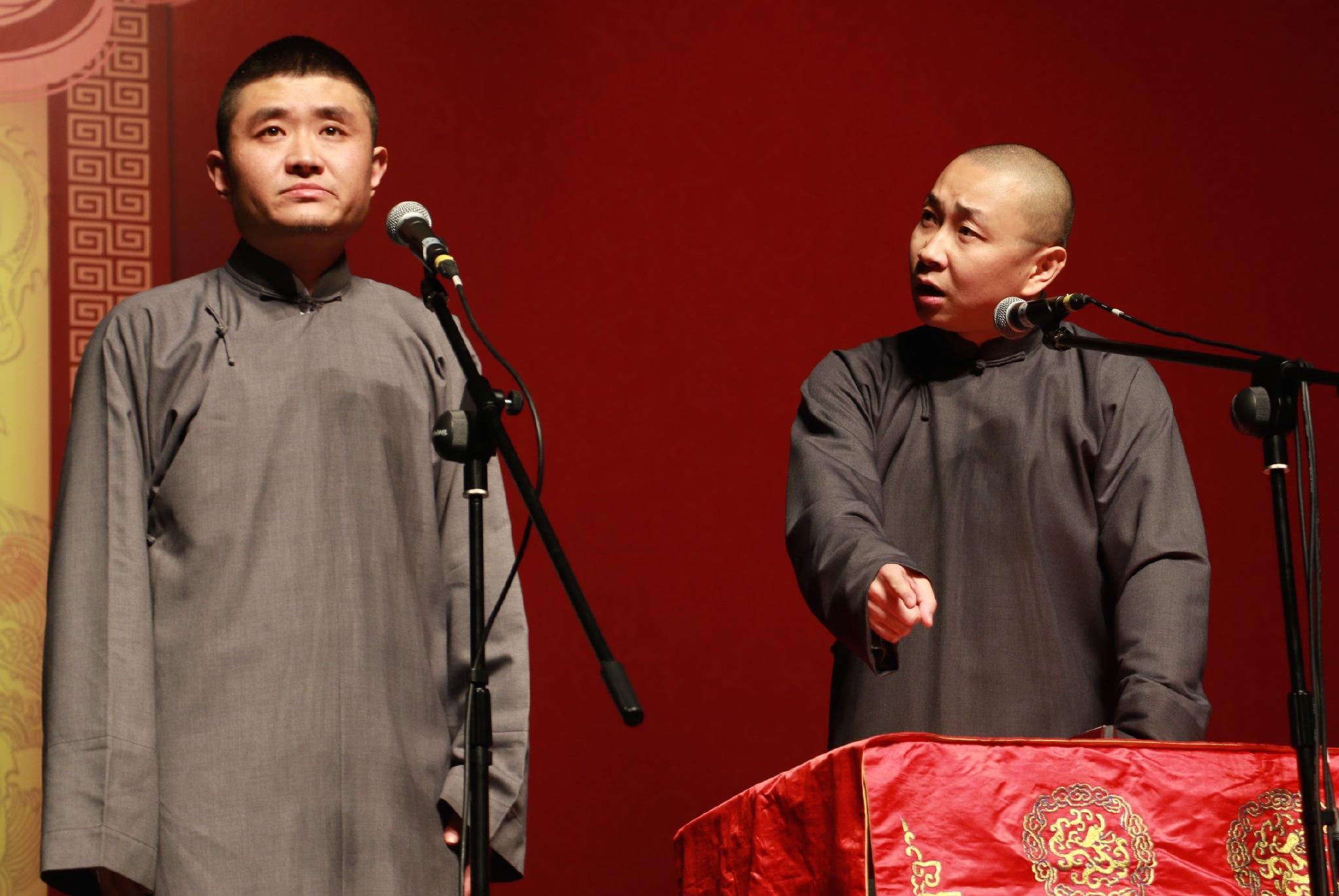 张玉浩|相声演员苗阜被《笑傲江湖》冠军张玉浩打了!郭德纲:这一行谁也不服谁