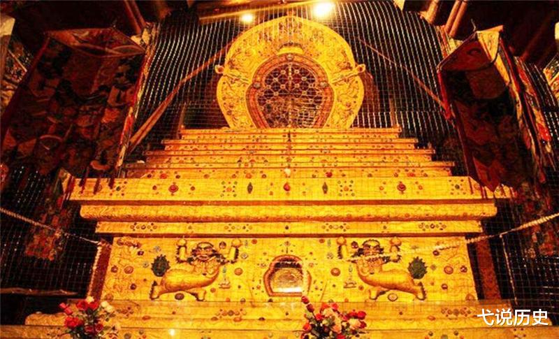 布达拉宫|世界上一半的黄金都在布达拉宫？为建这座宫殿用了数以万计的珠宝