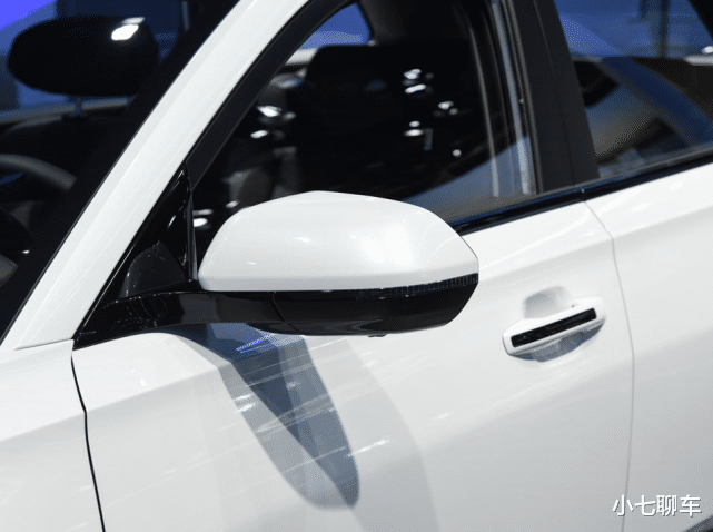 奥德赛|新宝骏推出最美旅行车，标配10.25英寸大屏+OTA升级，7.28万起