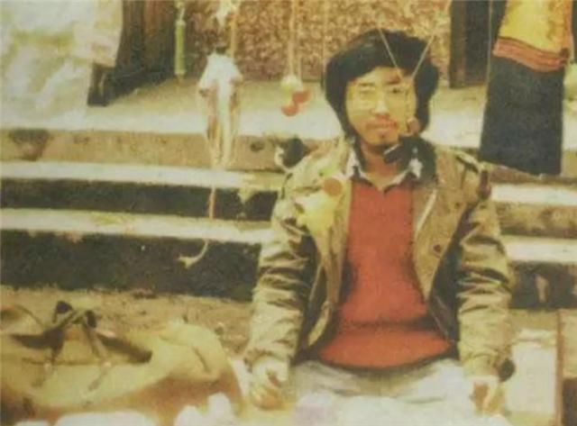 臆说古史|31年前，安徽小伙在山海关卧轨自杀，生前无人问津，死后名声大震