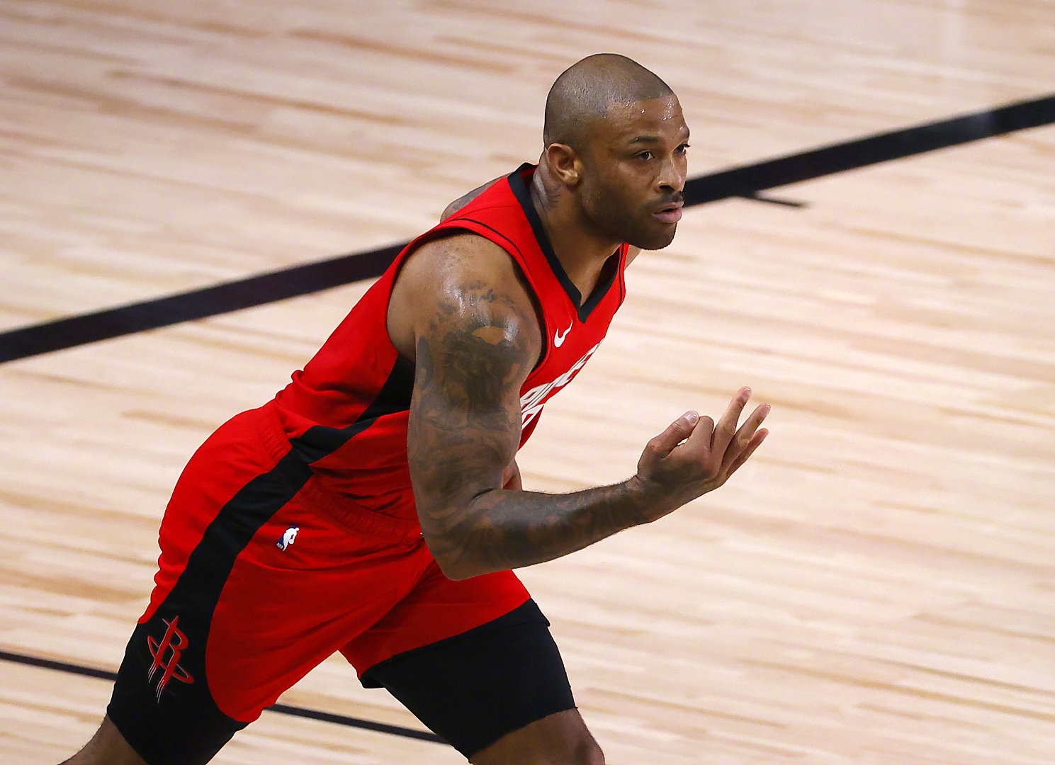 雷霆队|22+6后又轰15+7！雷霆0：2火箭，保罗放出狠话，有实力争冠！