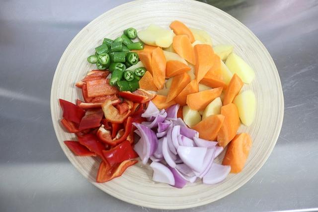 牛筋|家里再穷也要坚持给孩子吃它，补脑力强筋骨，条件允许每周吃1次