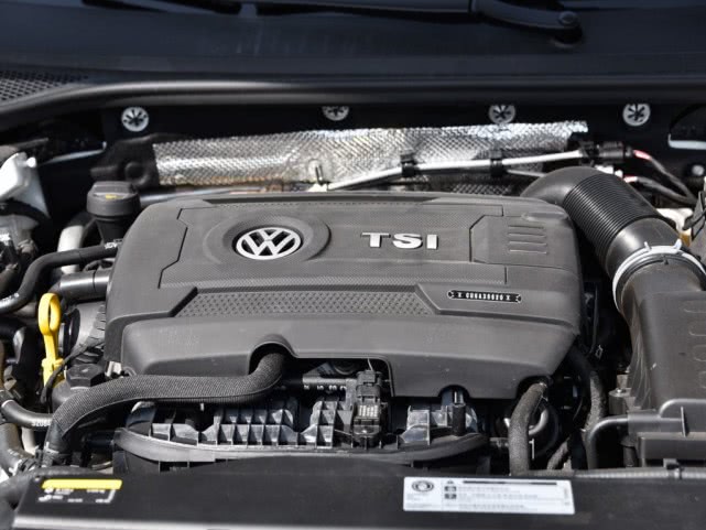 #大众汽车#又降了，24.6万跌至17.2万，无框门+2.0T，雅阁车主后悔买早了