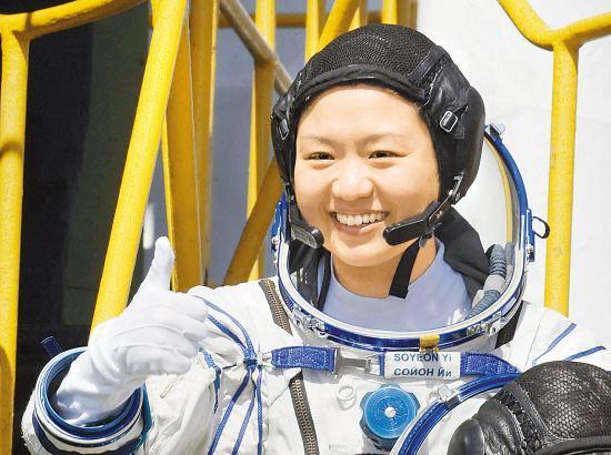 『宇航员』为国家作出贡献的女宇航员，为什么被禁止生孩子？原因令人深思