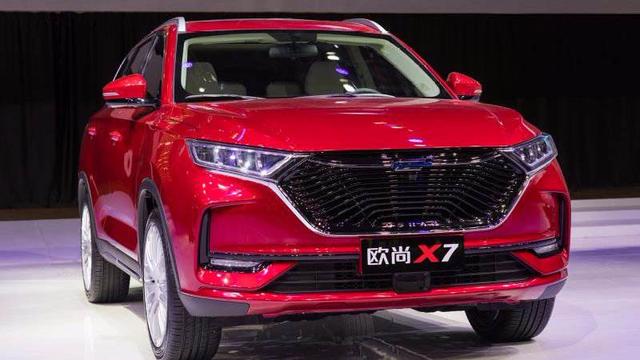 SUV|这款国产SUV才是真正\价格屠夫\，售价7.77万起，三个月卖27398辆