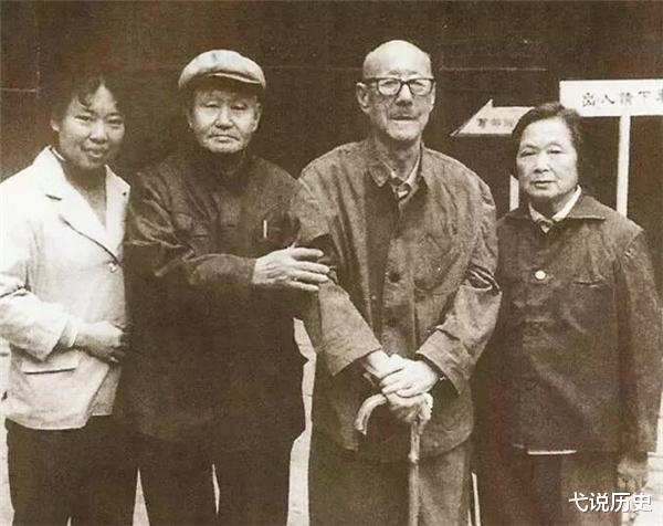 弋说历史|河南老汉无偿捐1136亿，生病想住高级病房，专家：自愿行为没补助