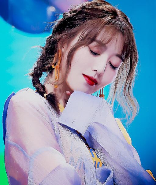 「创造101」她在《创造101》中遗憾落选，却得到逆天好资源！粉丝：应该的！