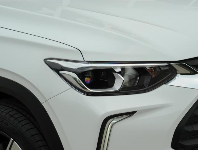 雪佛兰Trax|这台合资SUV油耗5.1升,比宝骏510皮实,9.99万跌到6.49万