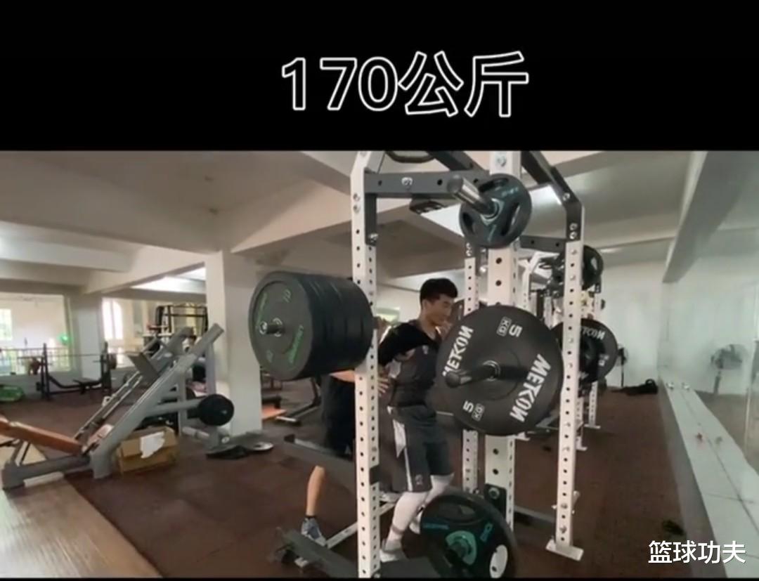 【孙铭徽】扛把子 国手孙铭徽170公斤深蹲！郭艾伦看了惭愧！周琦看了脸要红