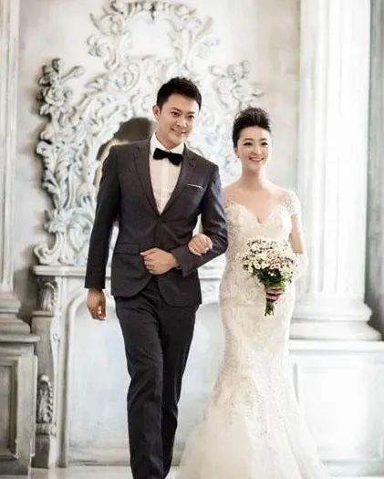 印小天|被2个女人“毁掉”的印小天,翻身仗打得“漂亮”!