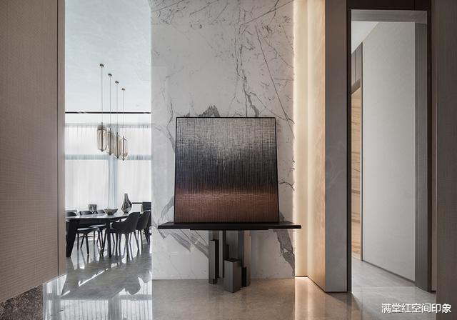 |200平的空间设计，简约却不简单，满满的细节，这样装才阔气