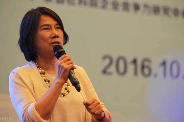 董明珠|无畏者董明珠：同行之间少抹黑，有精力多搞点研发，少整点幺蛾子