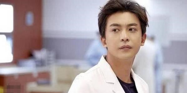 医生|“男主脸”医生火了：17岁上中山大学本硕博连读，25岁成博士男神