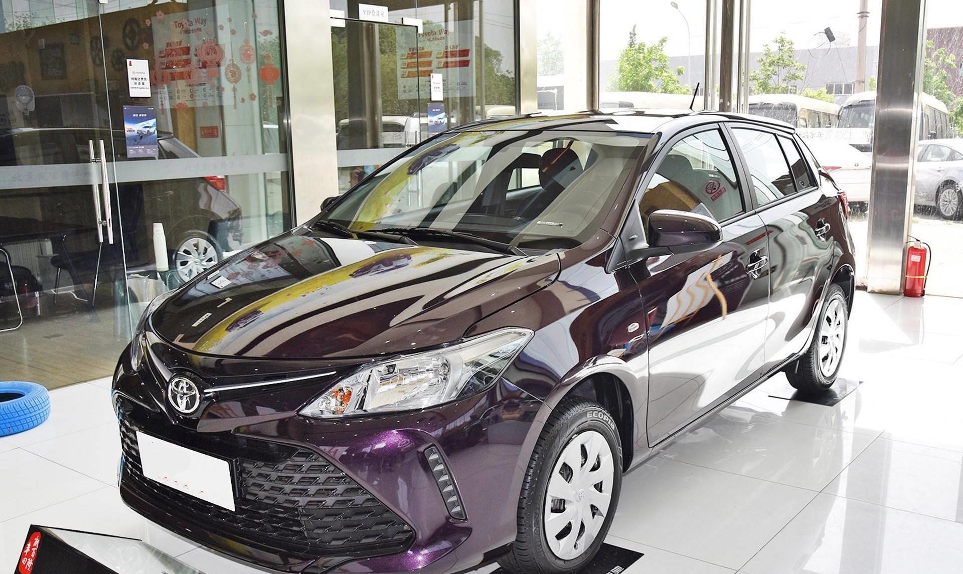 宝骏360:9万预算家轿怎么选?1.5L自动挡油耗仅5.2L,哪些配置更有必要?