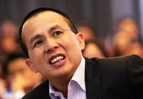 『李泽楷』33岁负债130亿美元,每天睁眼要还几千万利息,最后父亲替他还清