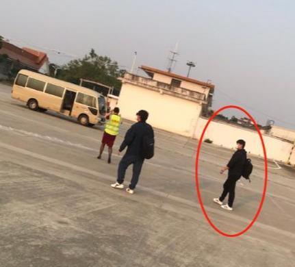 「彭昱畅」《向往的生活4》喜迎录制！常驻MC再乘私人飞机！彭彭又胖了？