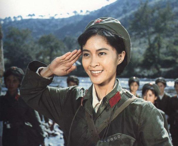 菊豆|中国第一部提名奥斯卡奖的电影，出口13个国家，中国却禁播多年