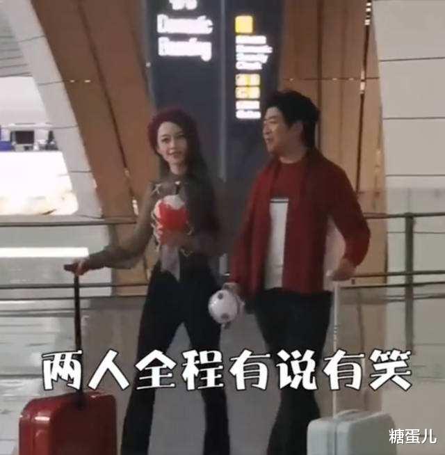 明星素颜|郎朗老婆素颜崩了之后，出门又被拍，本人确实不漂亮！