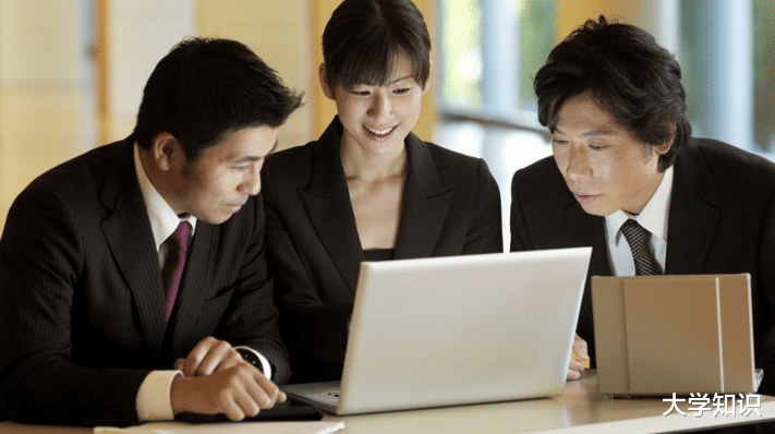 |这4个大学专业,看似高大上实则“万金油”,学生:能不能重新选