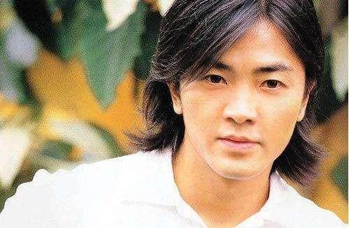 梅艳芳|梅艳芳的暗黑江湖：在酒吧挨了一巴掌后，两名大哥为此死于非命
