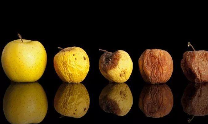 肝脏▲为何肝病越来越多？医生坦言：这三种食物都是“祸根”，别再吃了