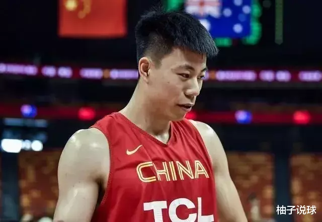 余嘉豪▲以下克上3连胜！詹姆斯儿子也要靠这个中国男孩！