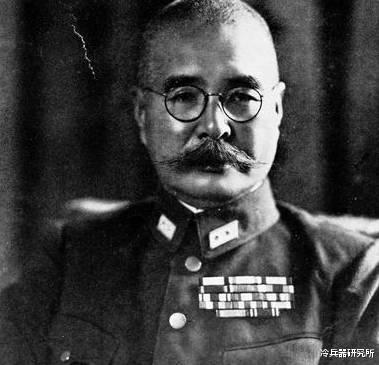 日军■天气晴朗我军试炮,幸运的不是打下来飞机,竟然击毙日军大将