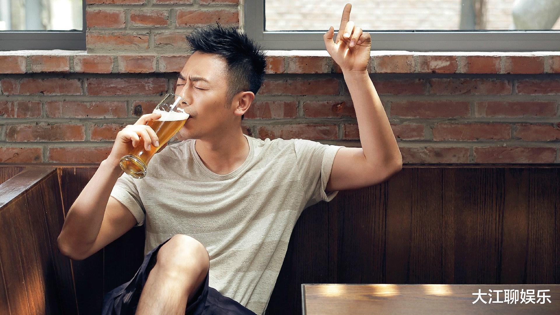 「朱亚文」她和朱亚文同居了9年，连徐帆都忍不住称赞她，如今却混成这样