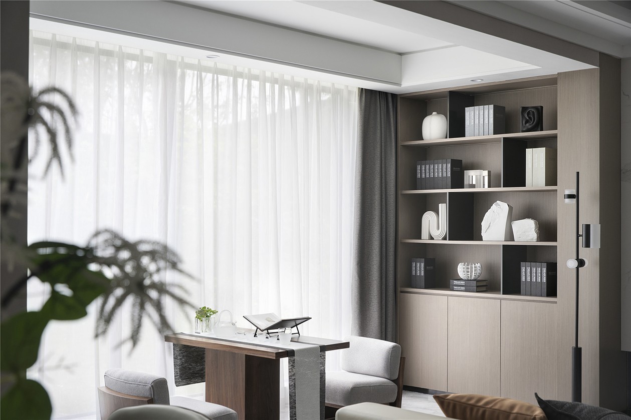 |130㎡现代低奢风样板间，柔和不乏雅致的高级感