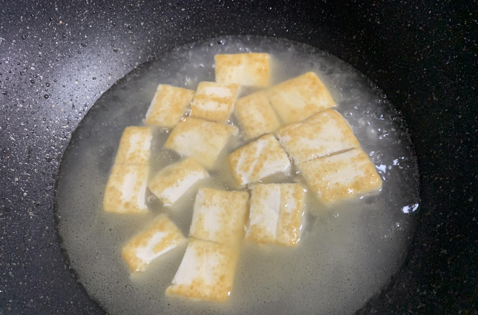 「豆腐」夏天天气闷热，吃这汤最合适，滋补养阴不上火，正当季要多吃