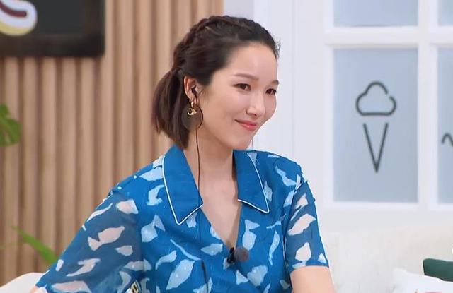 王祖蓝|王祖蓝爱妻滤镜碎裂，李亚男的这副表情，是对婚姻最大的讽刺