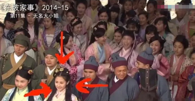 #陈钰琪#是金子就算在跑龙套时都会发光,陈钰琪还是群演时颜值就盖不住了