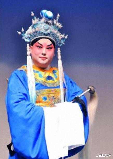 TVB|痛心!TVB男星月薪6万降到年薪千元,来内地不火却工资高