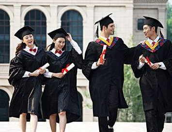 清华大学■清华大学暂停新闻本科招生，这究竟向外界释放了哪些信号？