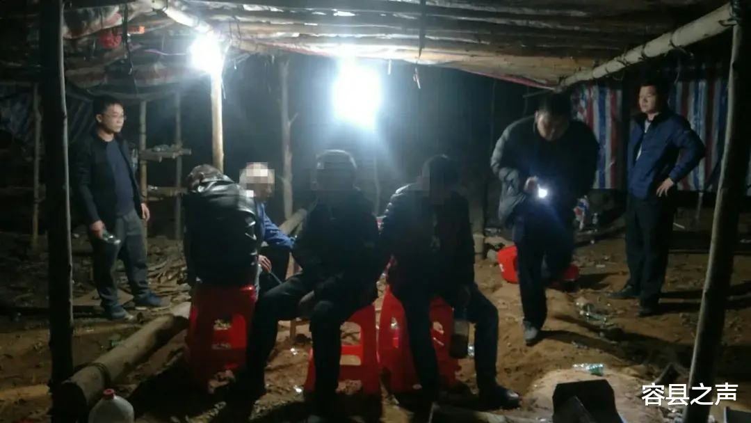 容县之声 广西容县杨村派出所两天破获2起盗窃案查处1起赌博案