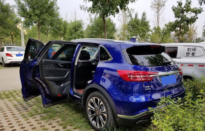 【奥迪Q3】落地23万提了红旗HS5，提车150天，车主：想说四个字