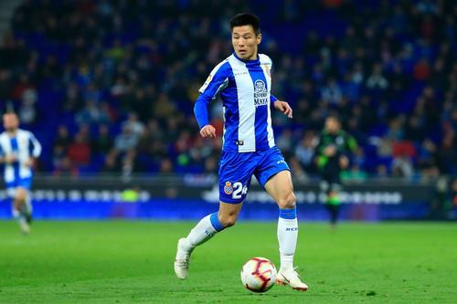 「武磊」三喜临门！武磊迎来重大利好消息，中国球迷太幸福了